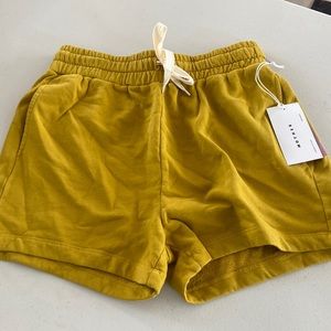 Mother move it shorts.